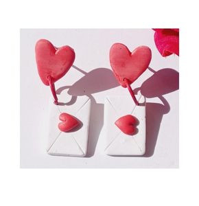 valentine envelop earrings AIE00123